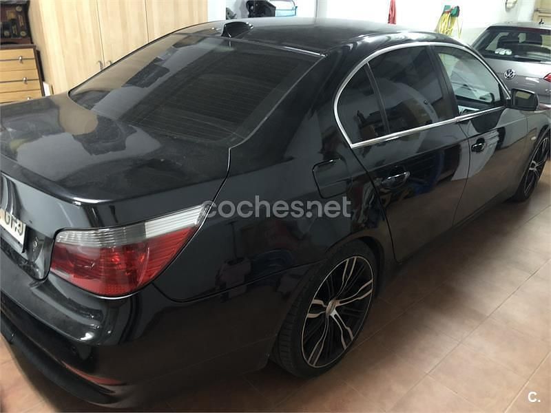 Negro Usado 2005 BMW 530 Berlina | 8700 € (Precio justo) - Imagen 1/4