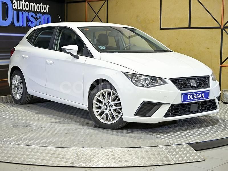 Usado Seat Ibiza Reference 95 CV (69 kW) 2019 Blanco Berlina