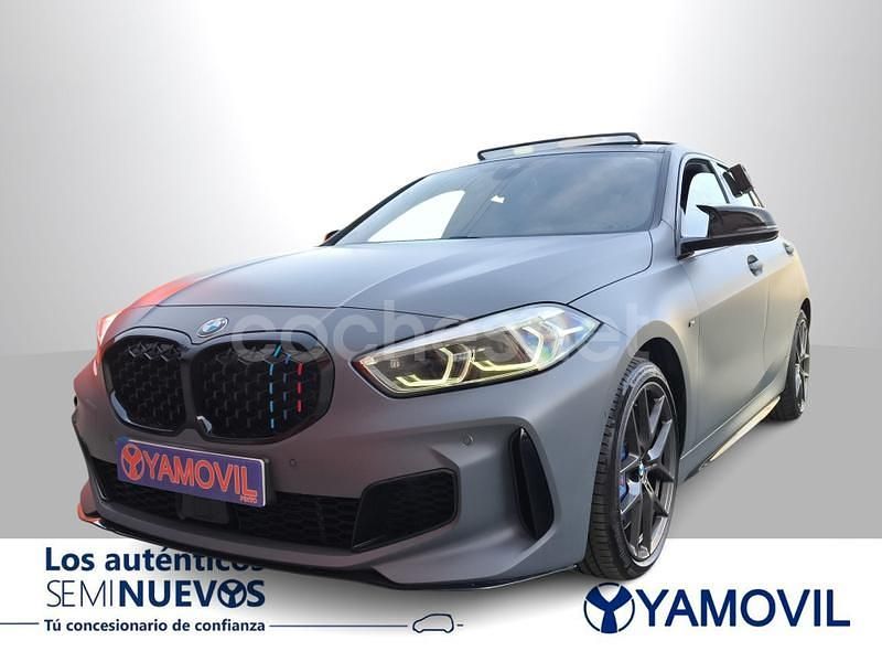 Gris / plata Usado 2020 BMW M135 Comfort Edition Utilitario | 37.450 € (Precio justo) - Imagen 1/4