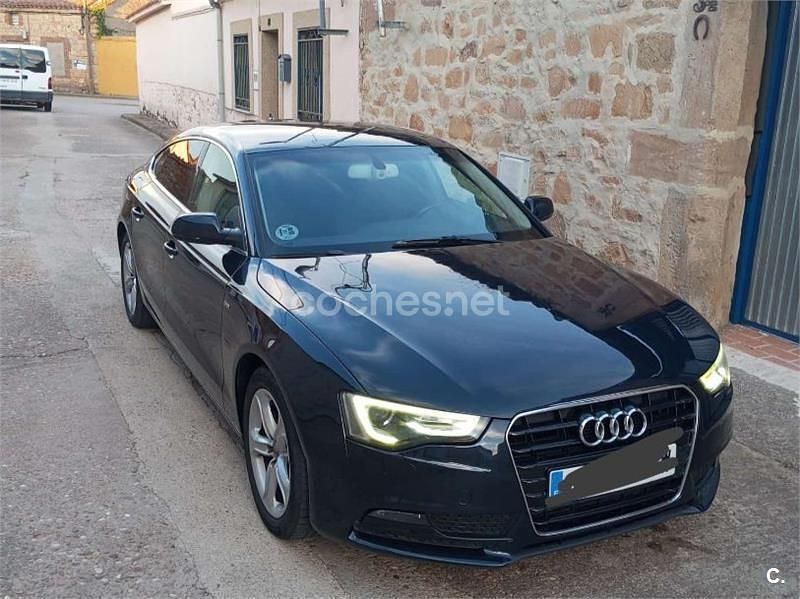 Negro Usado 2012 Audi A5 Sportback Berlina | 10.999 € (Buen precio) - Imagen 1/4
