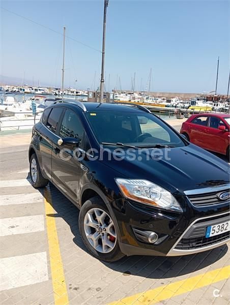 Usado Ford Kuga Trend 140 HP (102 kW) 2011 Preto SUV