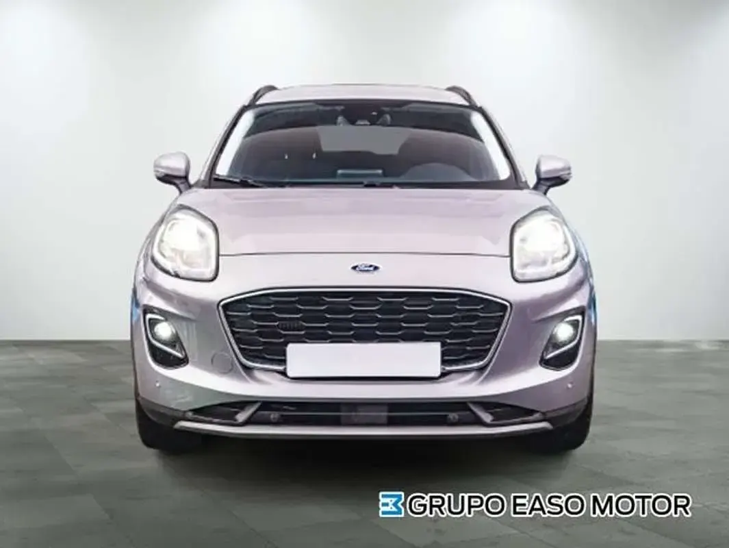Usado Ford Puma Titanium 125 CV (91 kW) 2022 Plateado SUV