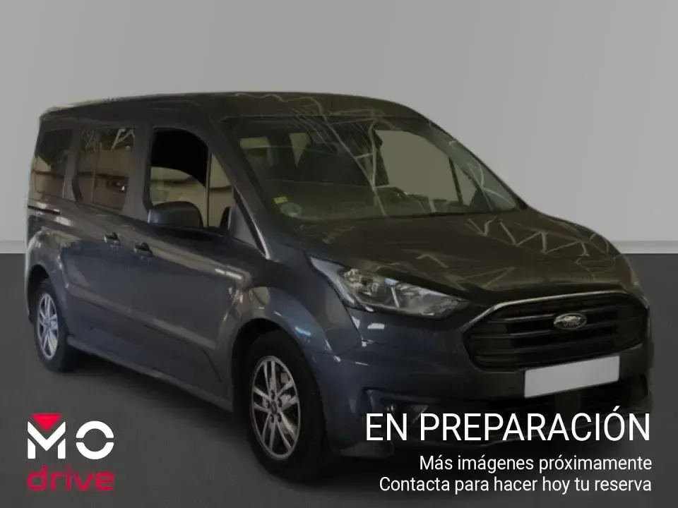Usado Ford Transit Trend 120 CV (88 kW) 2022 Familiar