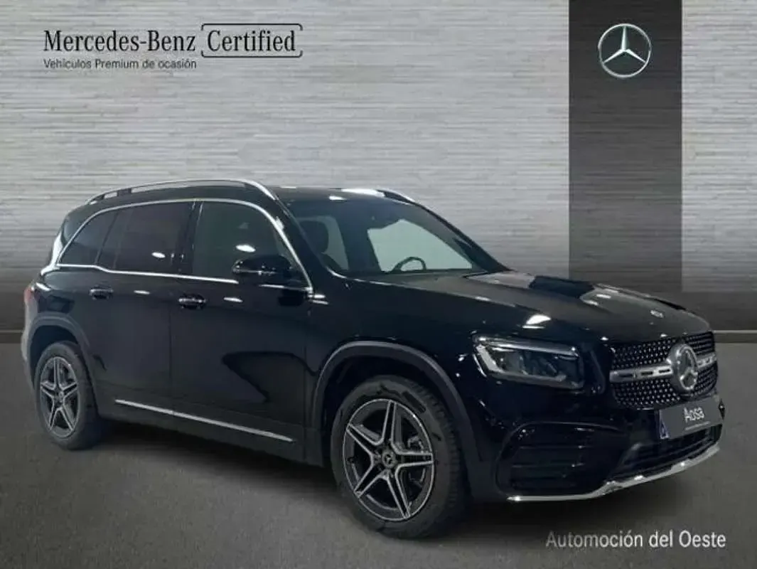 Usado Mercedes GLB200 150 CV (110 kW) 2024 Negro SUV