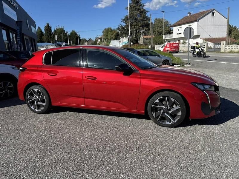 Usado Peugeot 308 Allure 130 CV (95 kW) 2024 Rojo Berlina
