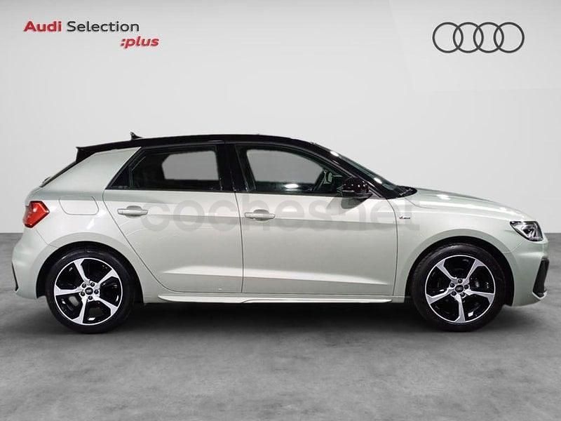 Usado Audi A1 Sportback 116 CV (85 kW) 2025 Gris / plata Utilitario