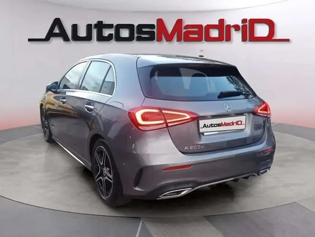 Usado Mercedes A200 151 CV (111 kW) 2019 Blanco Berlina