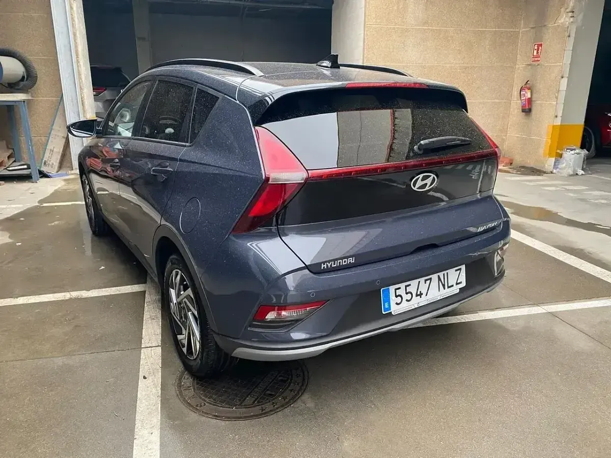 Nuevo Hyundai Bayon 80 CV (58 kW) 2026 Gris SUV