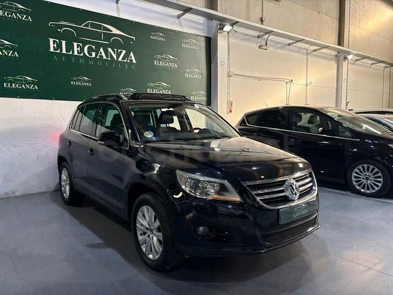 Usado VW Tiguan Sport 140 CV (102 kW) 2008 Negro SUV