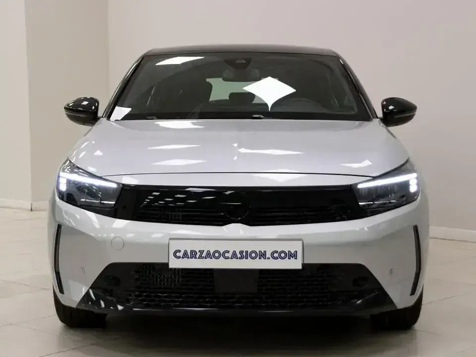 Usado Opel Corsa 100 HP (73 kW) 2025 Otro Sedan