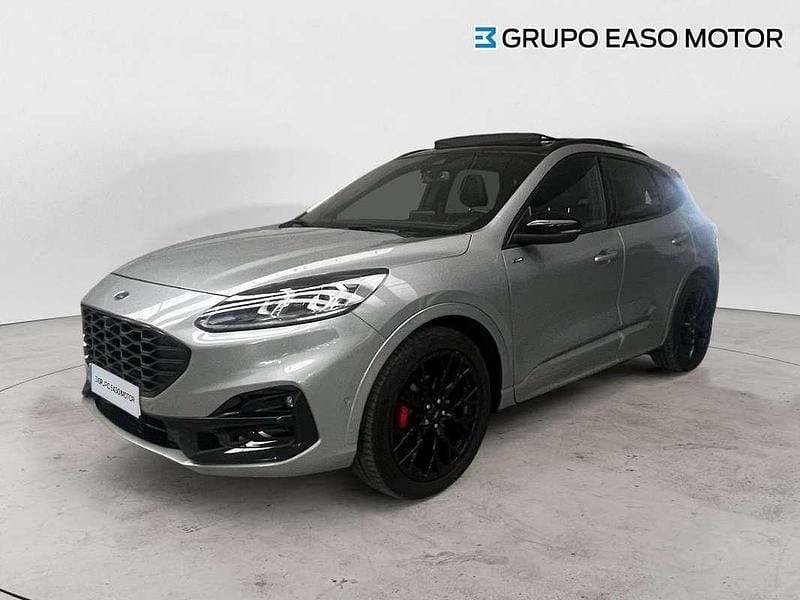 Usado Ford Kuga ST-Line 190 CV (139 kW) 2023 Plateado SUV