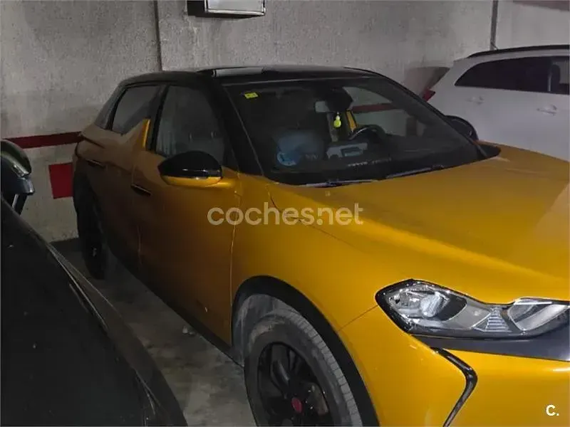 Usado DS Automobiles DS3 Crossback So Chic 130 CV (95 kW) 2020 Amarillo SUV