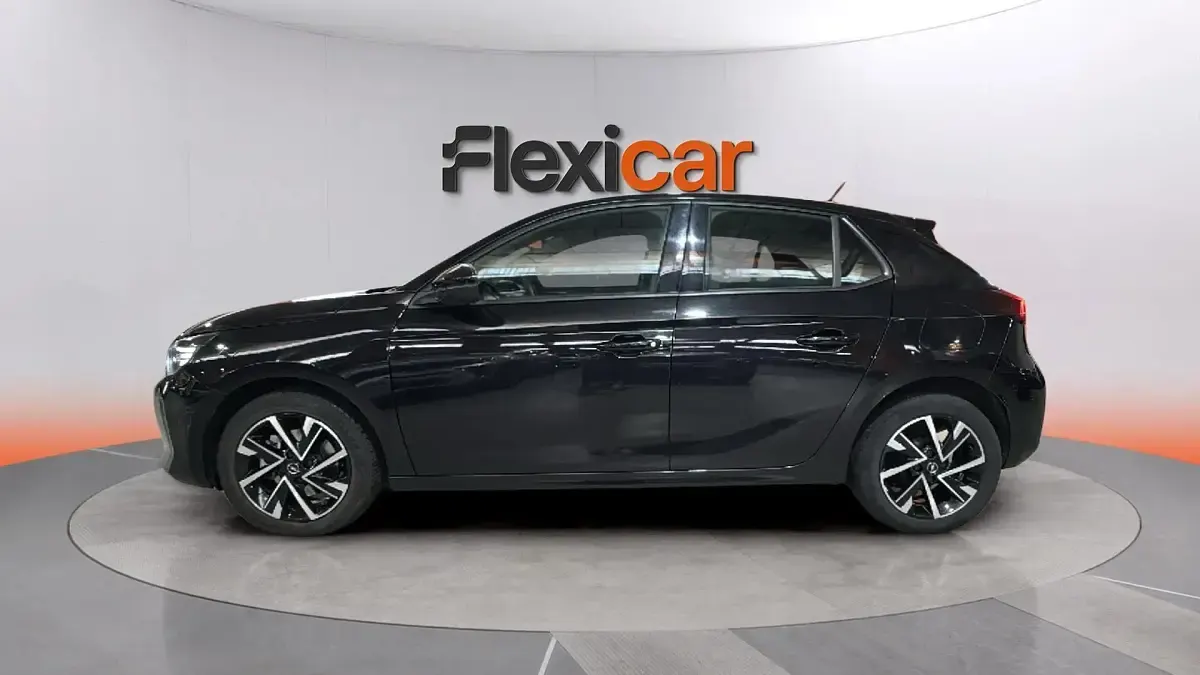 Usado Opel Corsa 101 CV (74 kW) 2024 Negro Utilitario