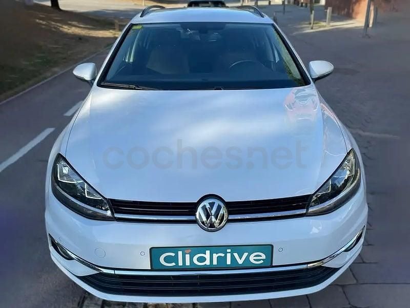 Usado VW Golf VII Advance 115 CV (84 kW) 2017 Blanco Familiar