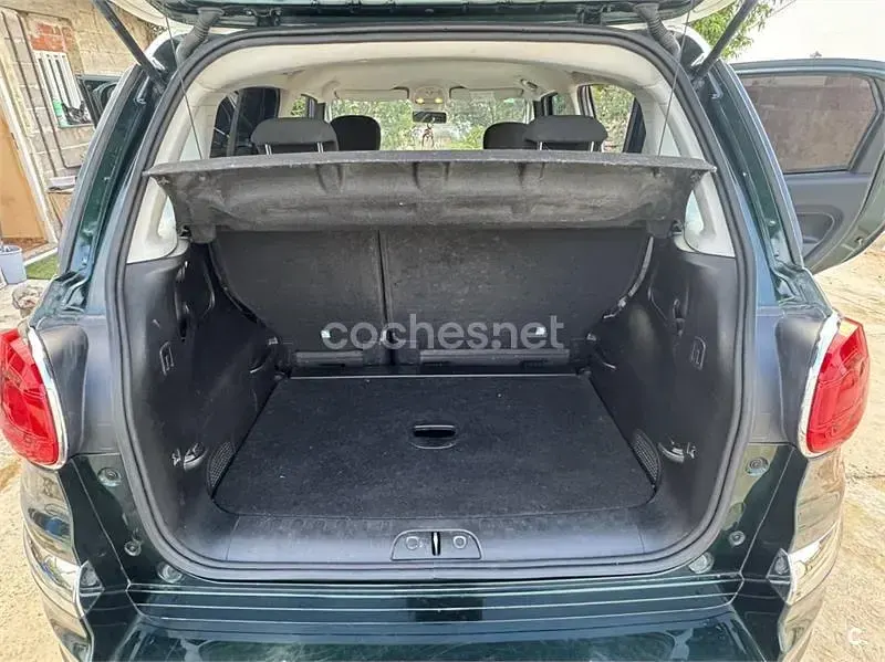 Usado Fiat 500L Cross 95 CV (69 kW) 2019 Verde Monovolumen