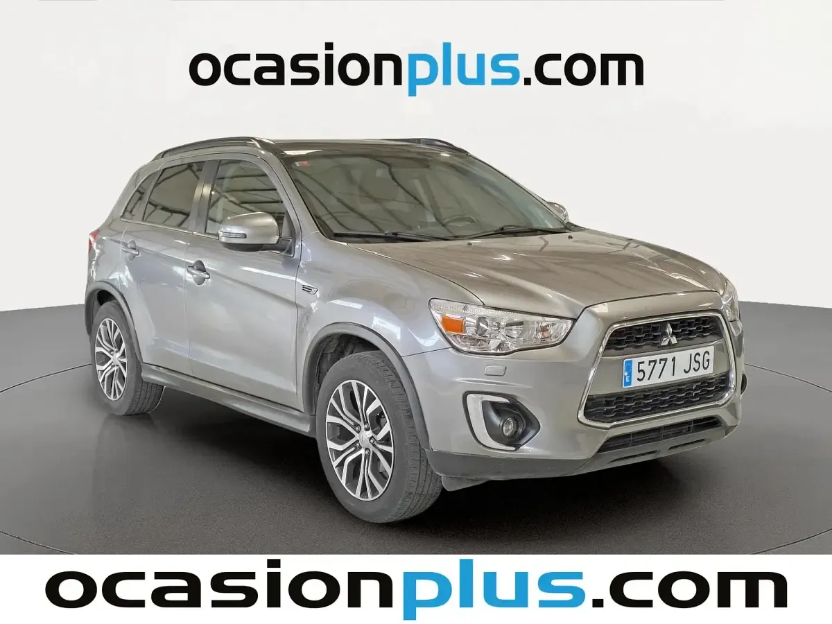 Usado Mitsubishi ASX Motion 117 CV (86 kW) 2016 Gris SUV