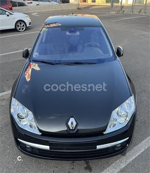 Negro Usado 2008 Renault Laguna III Privilege Berlina | 6800 € - Imagen 1/4