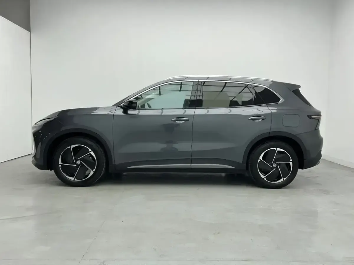 Usado MG S5 Luxury 169 kW (231 CV) 2025 Gris SUV