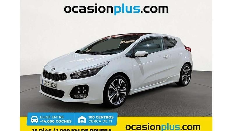 Blanco Usado 2017 Kia ProCeed GT-Line Utilitario | 12.750 € (Precio justo) - Imagen 1/4