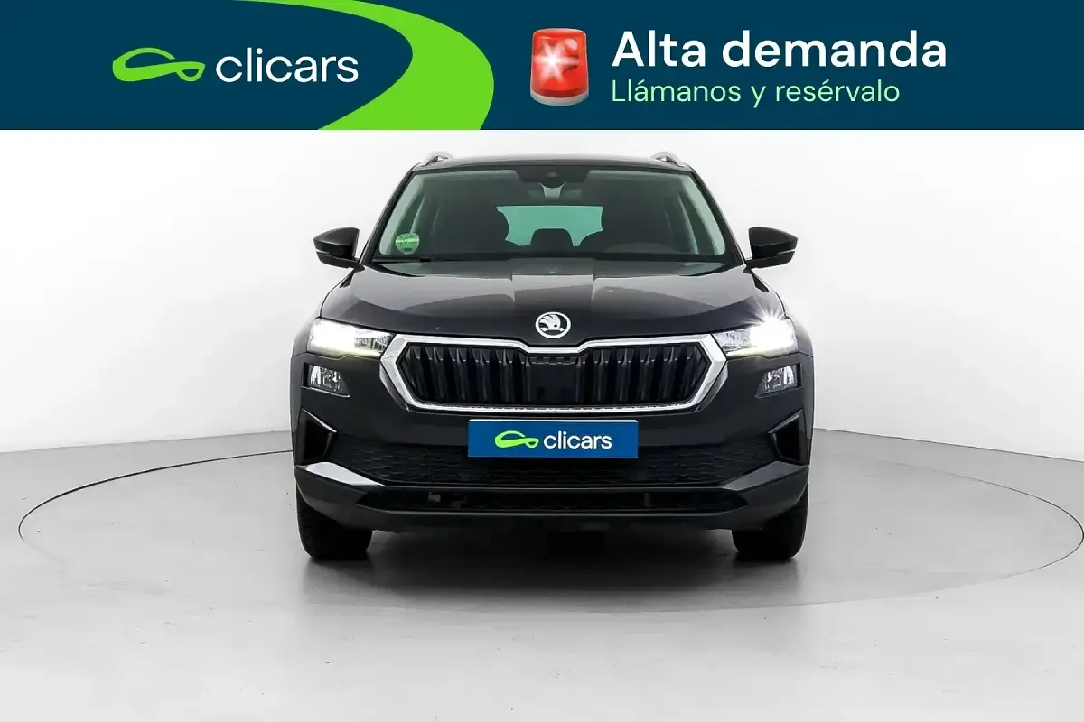 Usado Skoda Karoq Ambition 115 CV (84 kW) 2023 Negro SUV