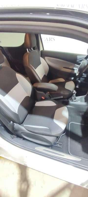 Usado Citroën DS3 PureTech 82 CV (60 kW) 2014 Blanco Utilitario