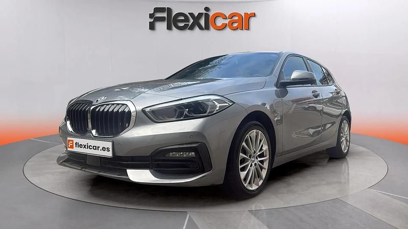Usado BMW 118 136 CV (100 kW) 2023 Gris Utilitario