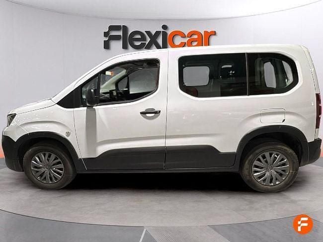 Usado Peugeot Rifter GT 130 CV (95 kW) 2023 Blanco Monovolumen