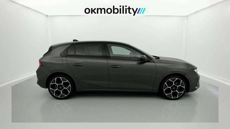 Usado Opel Astra S 131 CV (96 kW) 2023 Plateado Utilitario
