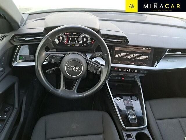 Usado Audi A3 110 CV (80 kW) 2022 Negro Berlina