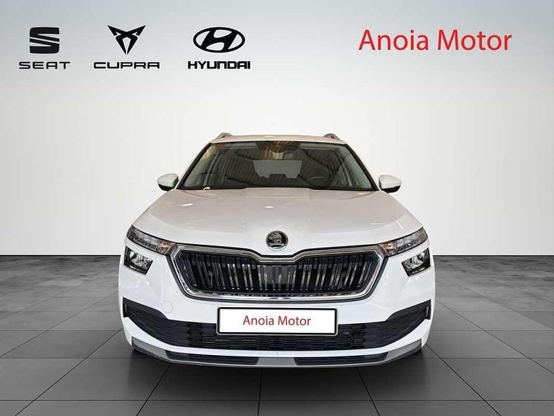 Usado Skoda Kamiq Ambition 110 CV (80 kW) 2021 Blanco SUV