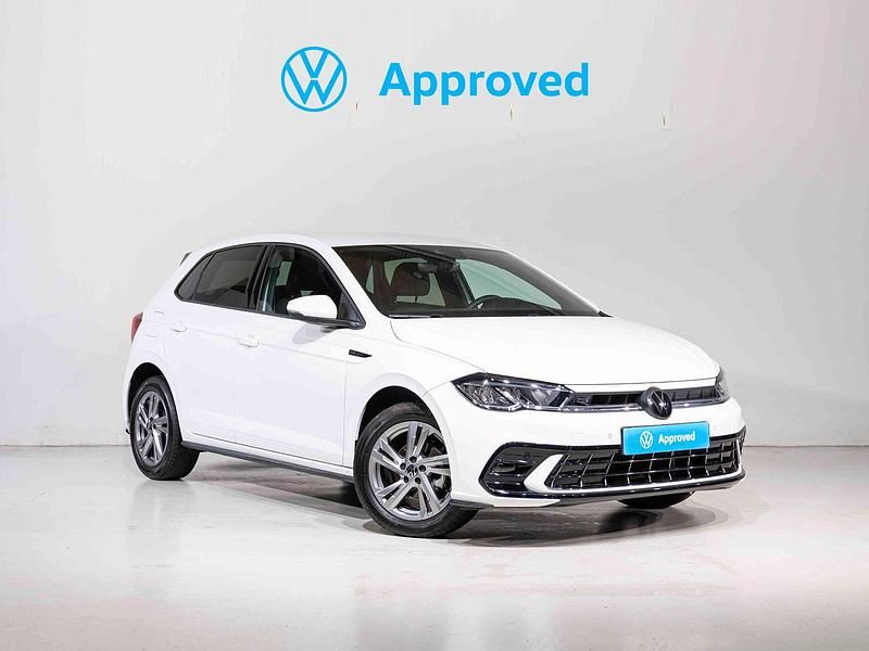 Usado VW Polo R-line 95 CV (69 kW) 2023 Blanco, y punto Coupe