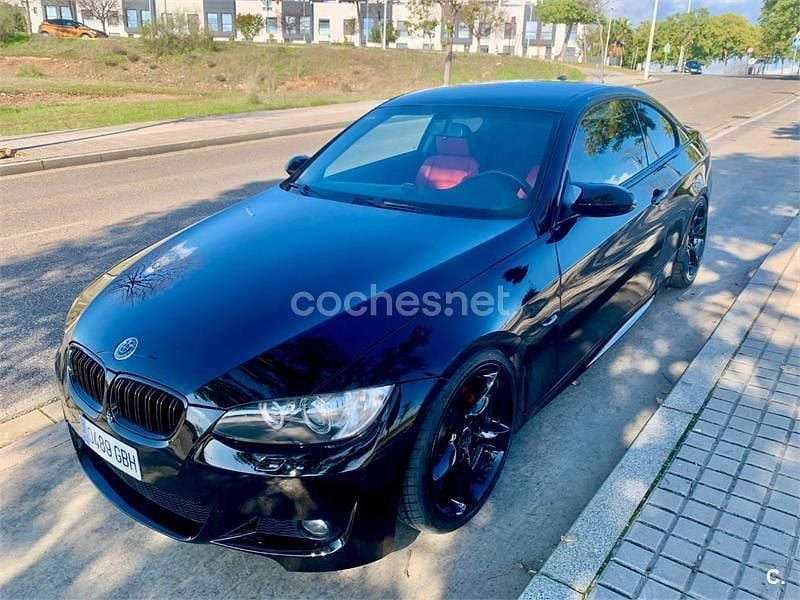 Negro Usado 2008 BMW 320 Coupe | 8000 € (Un poco caro) - Imagen 1/4