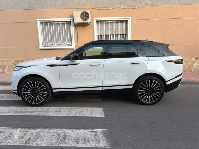 Usado Land Rover Range Rover Velar R-Dynamic 180 CV (132 kW) 2017 Blanco SUV