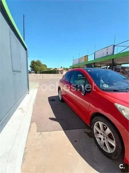 Usado Peugeot 207 GT 110 CV (80 kW) 2006 Rojo Berlina