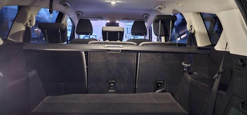 Usado Ford S-MAX Trend 150 CV (110 kW) 2017 Blanco Monovolumen