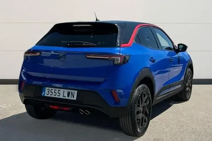Usado Opel Mokka GS Line 131 CV (96 kW) 2022 Azul SUV