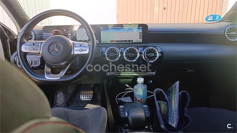 Usado Mercedes A250 218 CV (160 kW) 2022 Negro Berlina