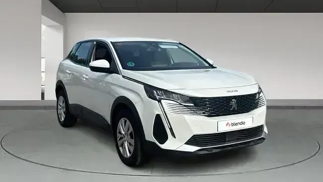 Usado Peugeot 3008 Active 130 CV (95 kW) 2021 Blanco SUV