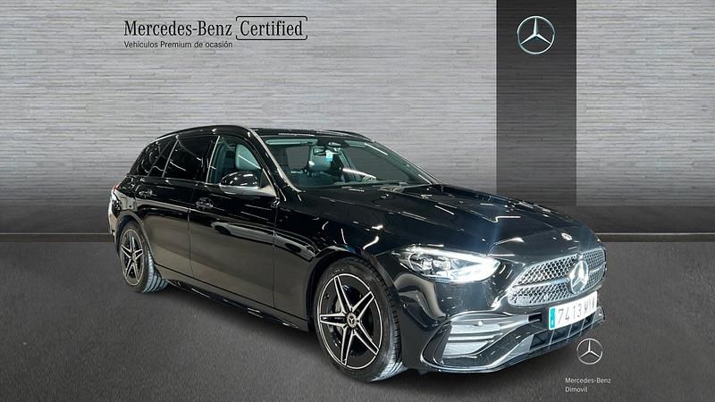 Usado Mercedes C220 AMG line 200 CV (147 kW) 2024 Negro Familiar
