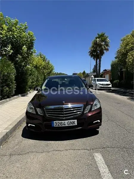 Usado Mercedes E350 Avantgarde 211 CV (155 kW) 2009 Marrón Berlina