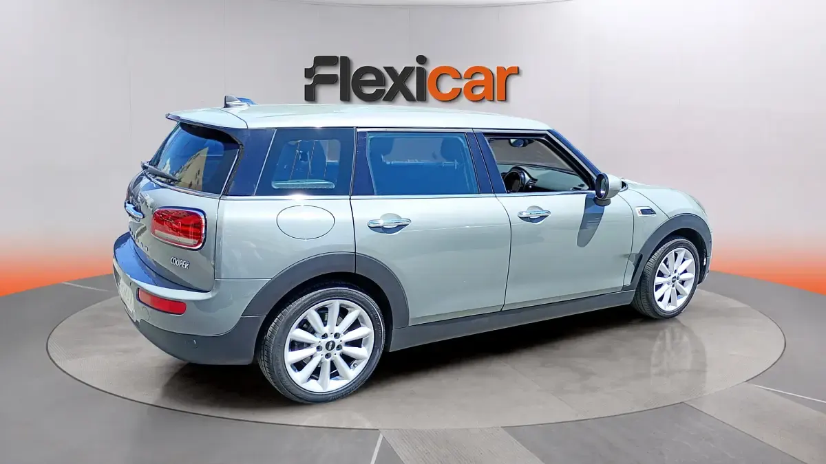 Usado Mini Cooper Clubman 136 CV (100 kW) 2020 Gris Familiar