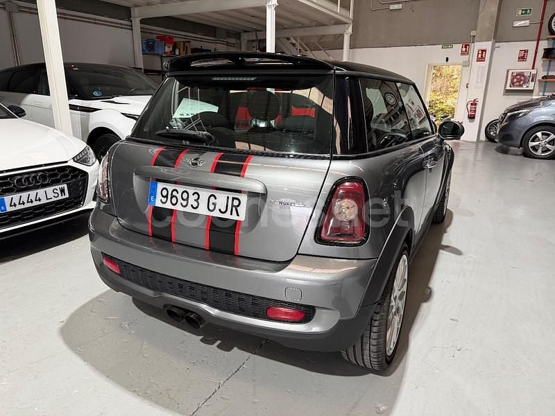 Usado Mini John Cooper Works 211 CV (155 kW) 2008 Gris / plata Utilitario