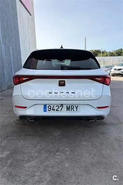 Usado Cupra Leon 150 CV (110 kW) 2024 Blanco Familiar