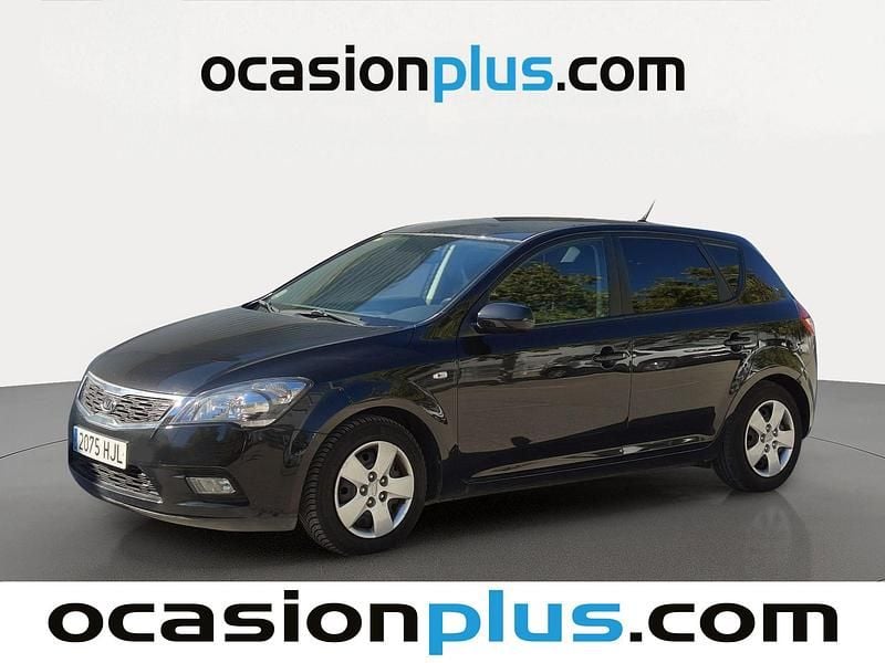 Negro Usado 2012 Kia Ceed Plus Utilitario | 7800 € (Buen precio) - Imagen 1/4