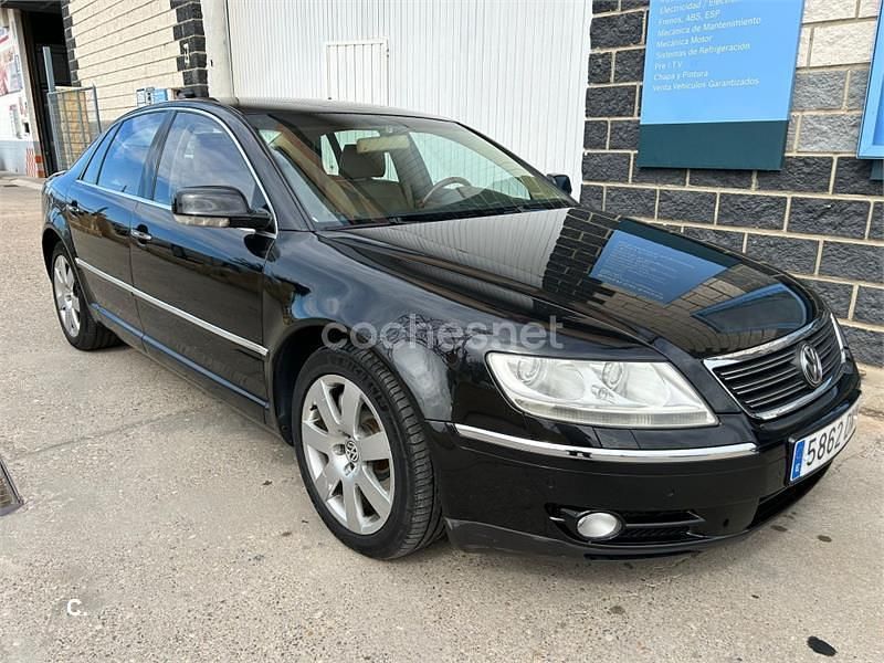 Negro Usado 2005 VW Phaeton Berlina | 6999 € - Imagen 1/4