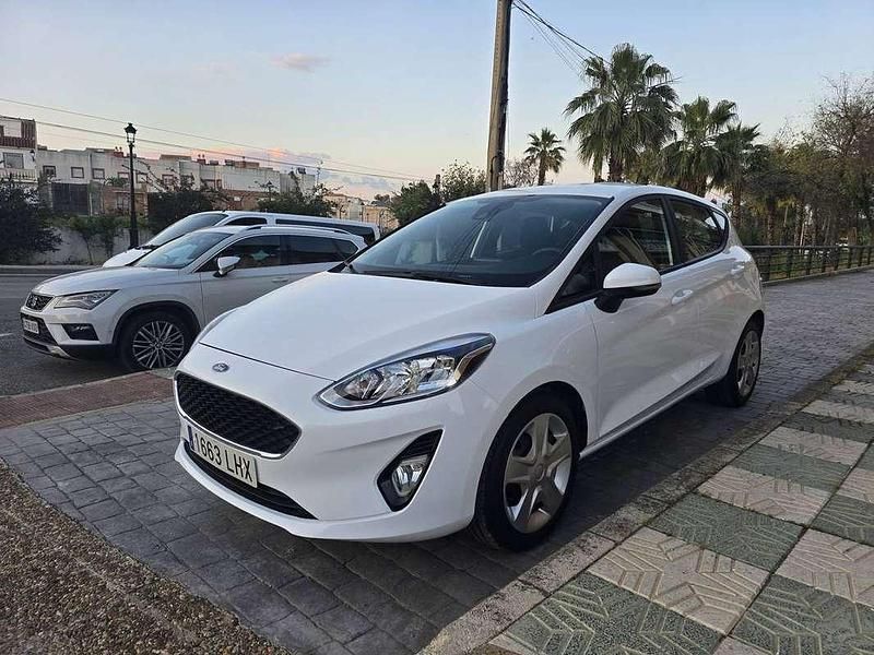 Usado Ford Fiesta Trend 86 CV (63 kW) 2020 Blanco Utilitario