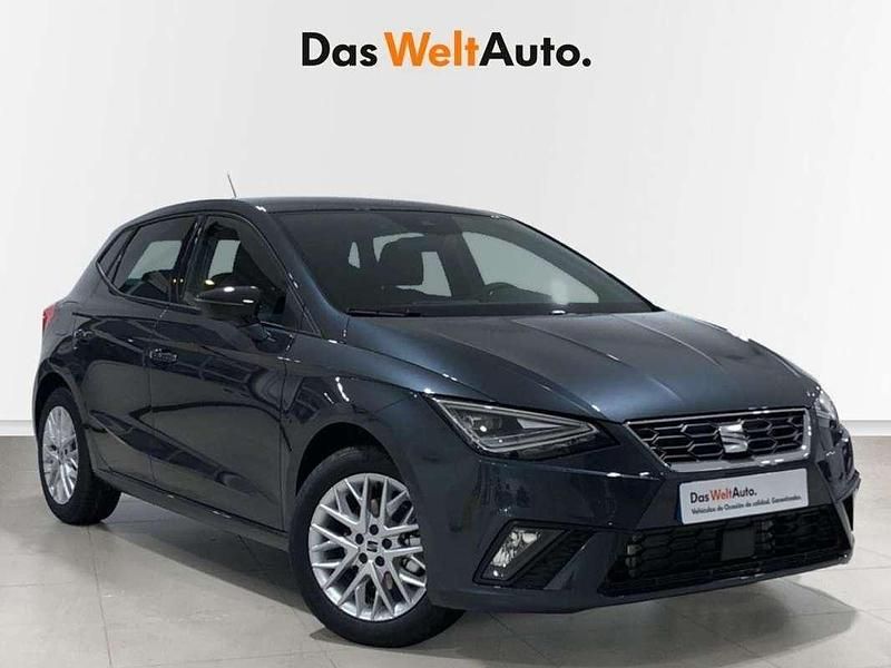 Gris Usado 2024 Seat Ibiza FR Utilitario | 16.750 € (Buen precio) - Imagen 1/4