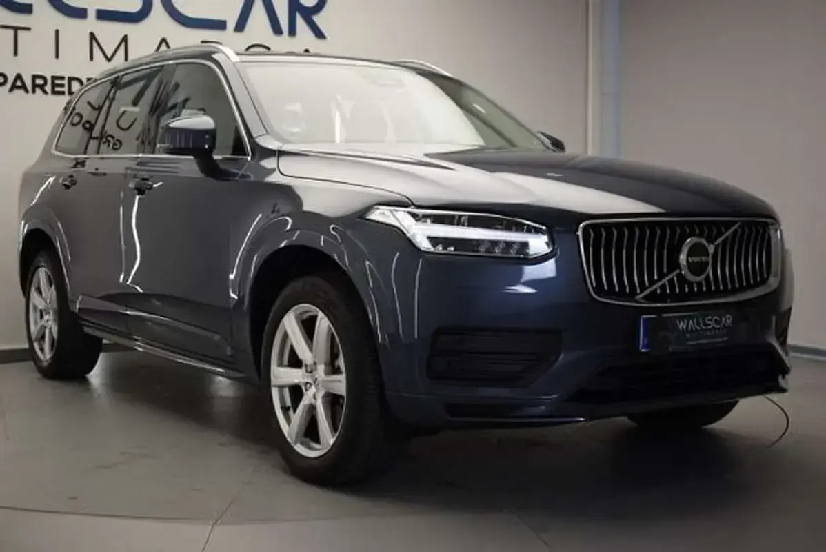 Usado Volvo XC90 Momentum 235 CV (172 kW) 2023 Blanco SUV
