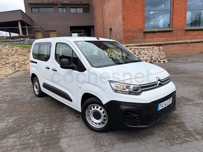 Usado Citroën Berlingo 102 CV (75 kW) 2020 Blanco Monovolumen