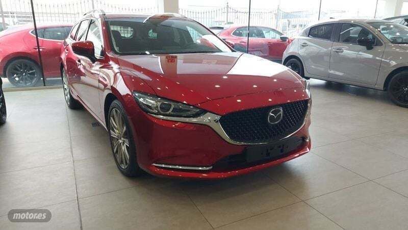 Rojo Nuevo 2024 Mazda 6 Exclusive-Line Berlina | 31.900 € (Un poco caro) - Imagen 1/4